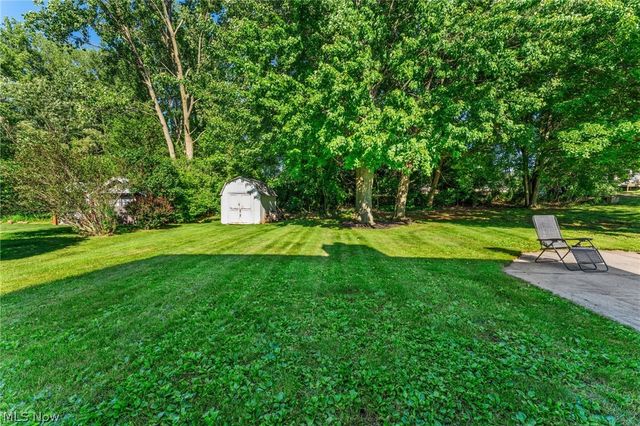 7391 Hidden Glen Drive, Amherst, OH 44001