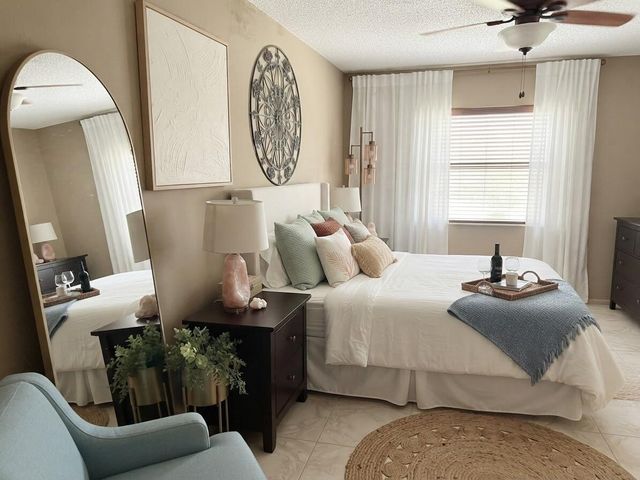 2690 N Nob Hill Road, Sunrise, FL 33322