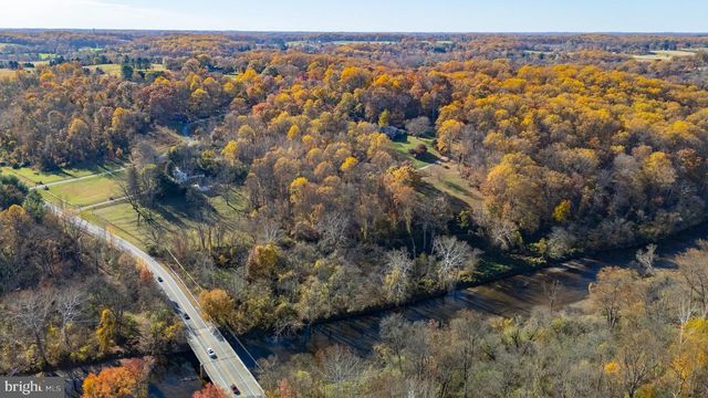 3934 THOMPSON BRIDGE RD, Wilmington, DE 19803