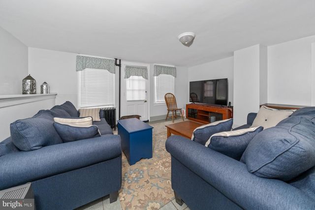 3934 THOMPSON BRIDGE RD, Wilmington, DE 19803