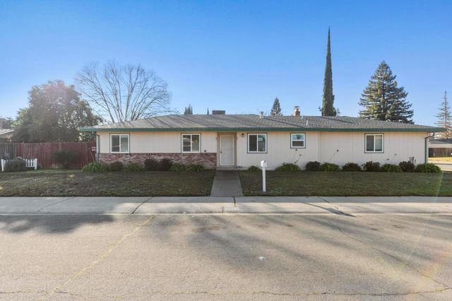 1212 Rosewood Dr, Yuba City, CA 95991