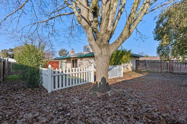 1212 Rosewood Dr, Yuba City, CA 95991