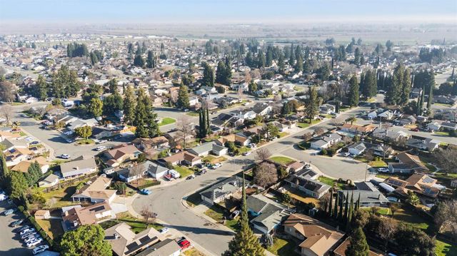 1212 Rosewood Dr, Yuba City, CA 95991