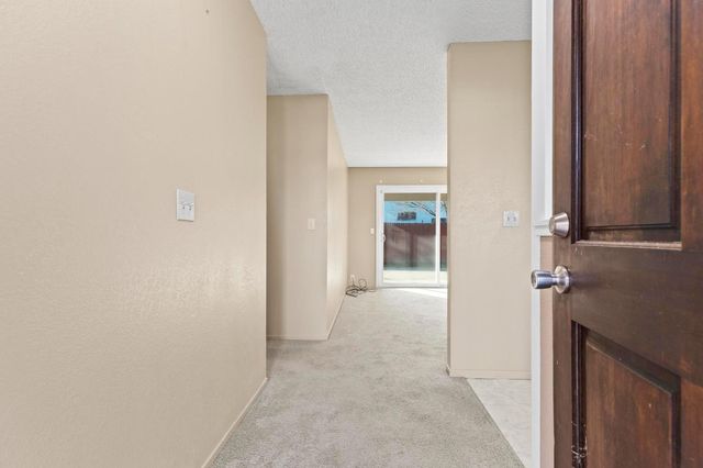 1212 Rosewood Dr, Yuba City, CA 95991