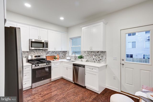 2022 E FLETCHER ST, Philadelphia, PA 19125