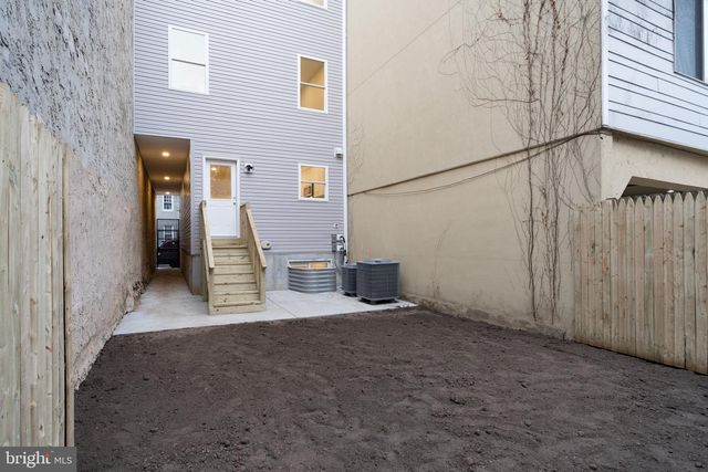 2022 E FLETCHER ST, Philadelphia, PA 19125