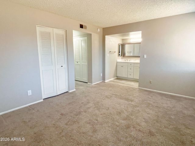 2243 W McRae Way, Phoenix, AZ 85027