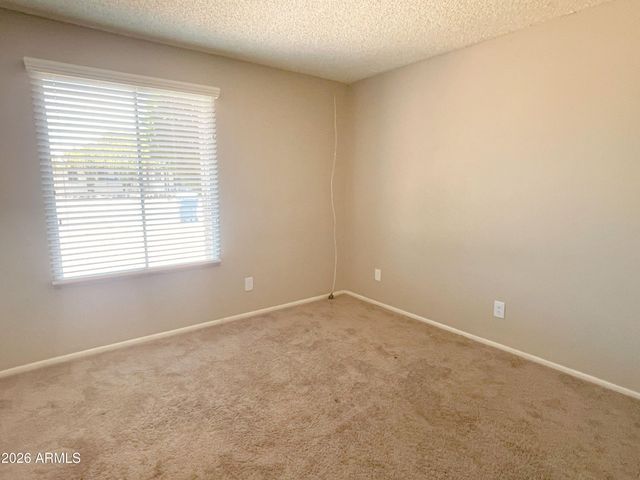 2243 W McRae Way, Phoenix, AZ 85027