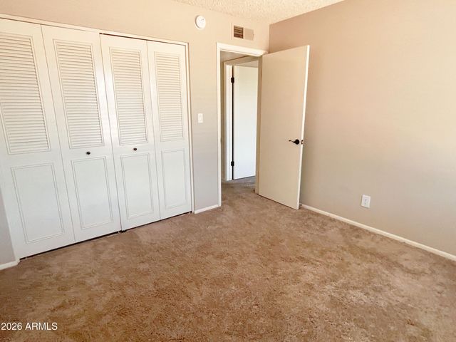 2243 W McRae Way, Phoenix, AZ 85027