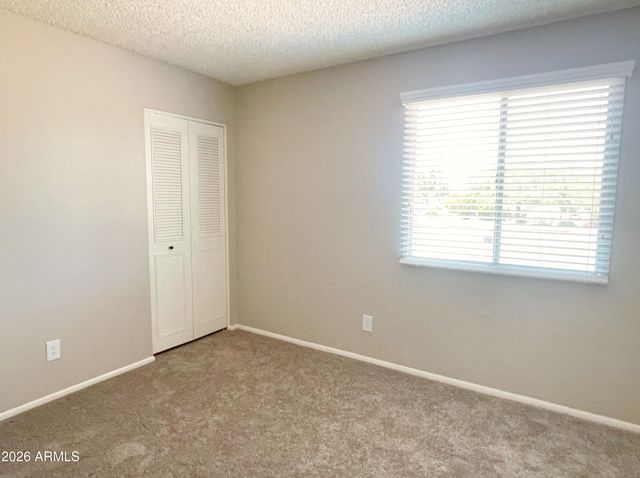 2243 W McRae Way, Phoenix, AZ 85027