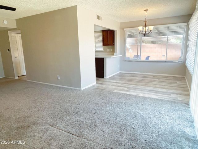 2243 W McRae Way, Phoenix, AZ 85027