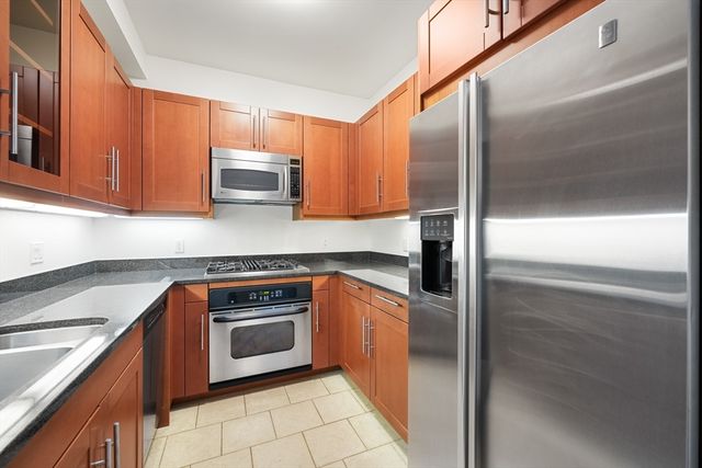 1 Charles St S 1401, Boston, MA 02116