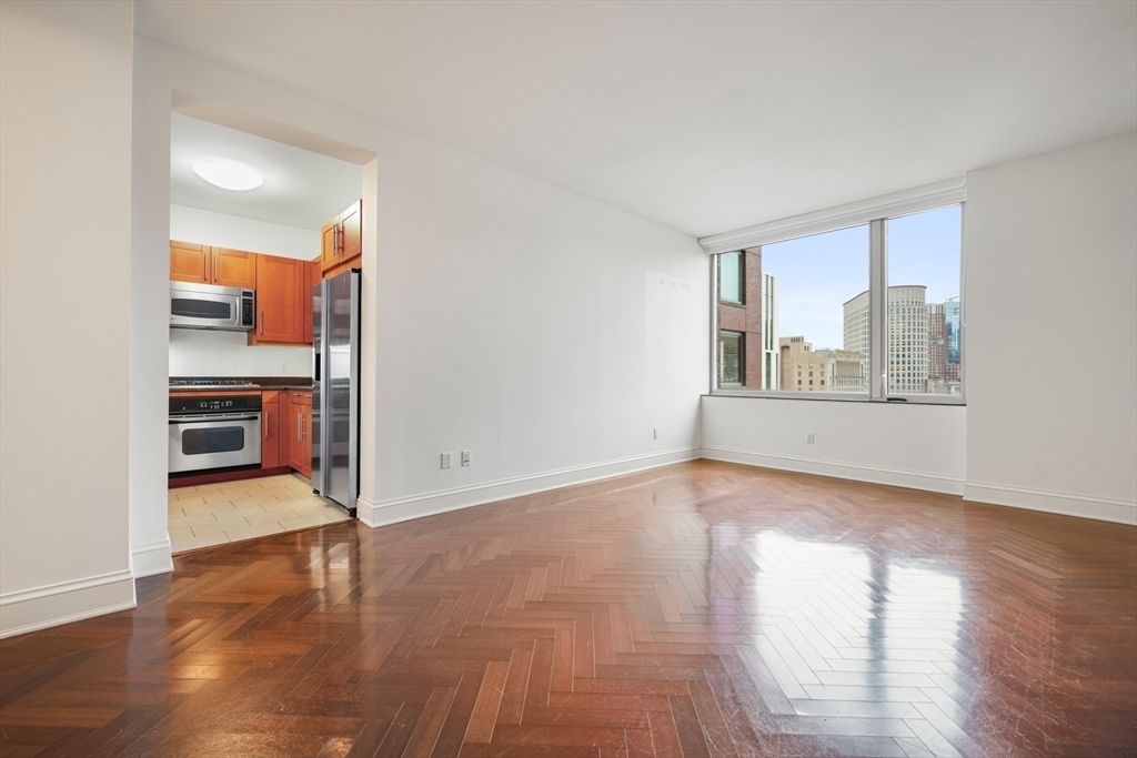 1 Charles St S 1401, Boston, MA 02116
