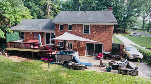 2815 Burnt Mill Road, Charlotte, NC 28210