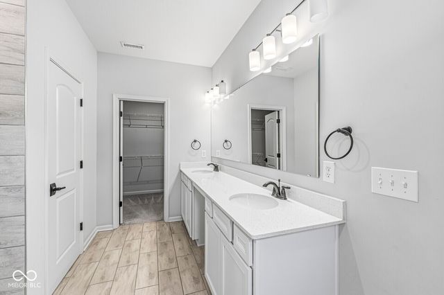 9754 Junction Station, Fishers, IN 46037