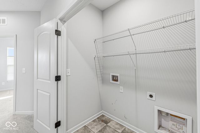 9754 Junction Station, Fishers, IN 46037