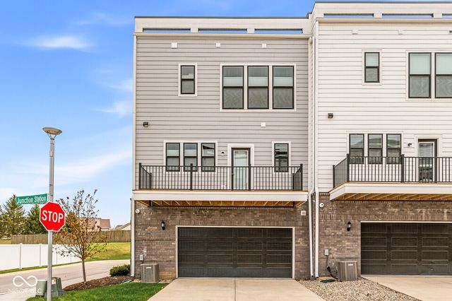 9754 Junction Station, Fishers, IN 46037