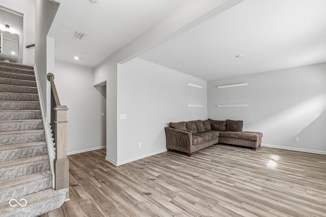 9754 Junction Station, Fishers, IN 46037