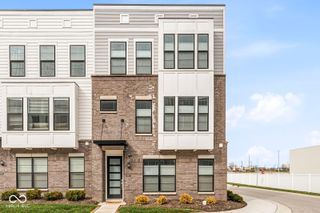 9754 Junction Station, Fishers, IN 46037