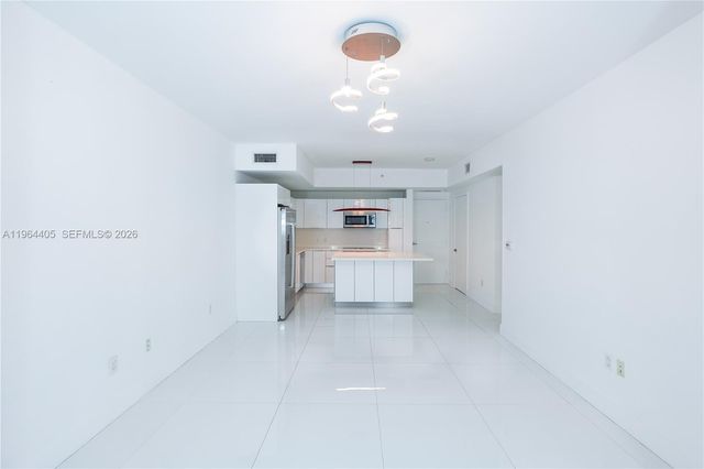 1010 SW 2nd Ave 606, Miami, FL 33130
