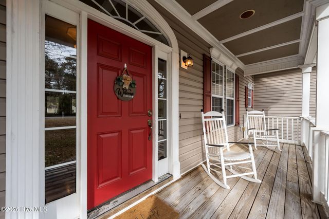 123 Bayshore Drive, Sneads Ferry, NC 28460