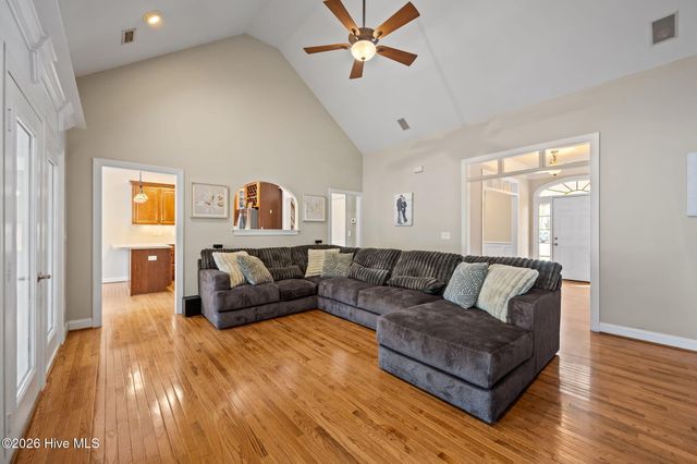 123 Bayshore Drive, Sneads Ferry, NC 28460