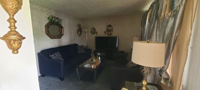 2215 Fountain Street, Anderson, IN 46016