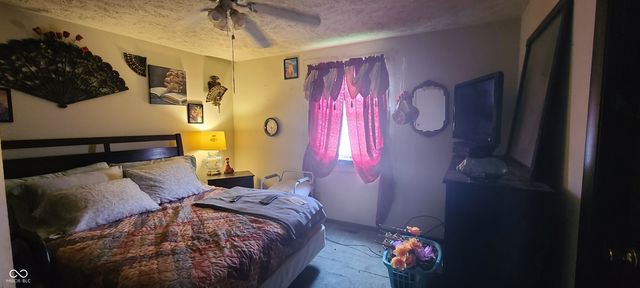 2215 Fountain Street, Anderson, IN 46016