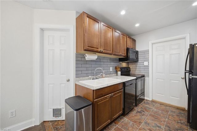 3045 Capital Hill LN, Virginia Beach, VA 23452