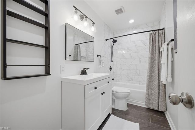 3045 Capital Hill LN, Virginia Beach, VA 23452