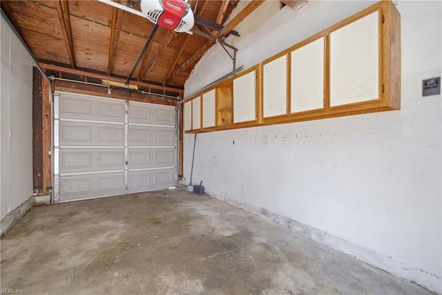 3045 Capital Hill LN, Virginia Beach, VA 23452