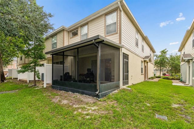 5017 WHITE SANDERLING COURT, Tampa, FL 33619