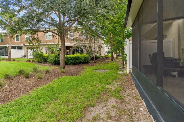5017 WHITE SANDERLING COURT, Tampa, FL 33619