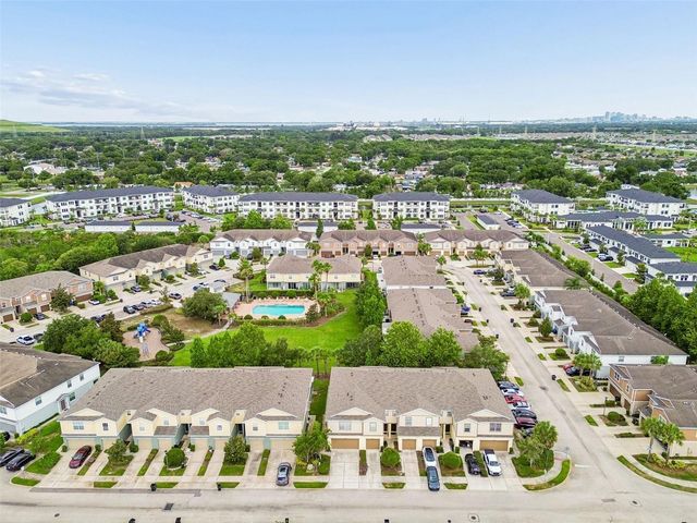 5017 WHITE SANDERLING COURT, Tampa, FL 33619