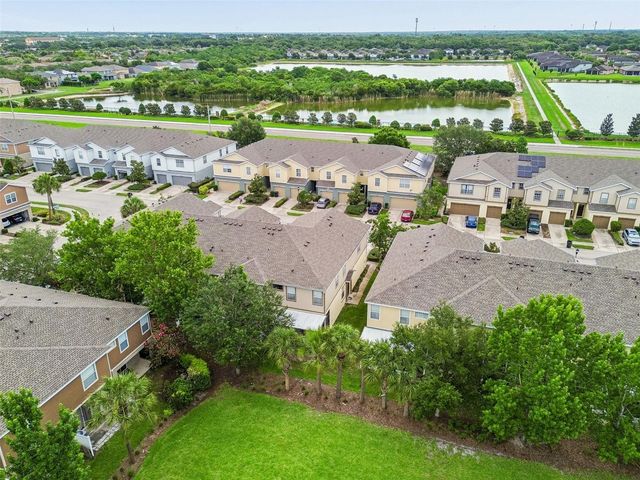 5017 WHITE SANDERLING COURT, Tampa, FL 33619