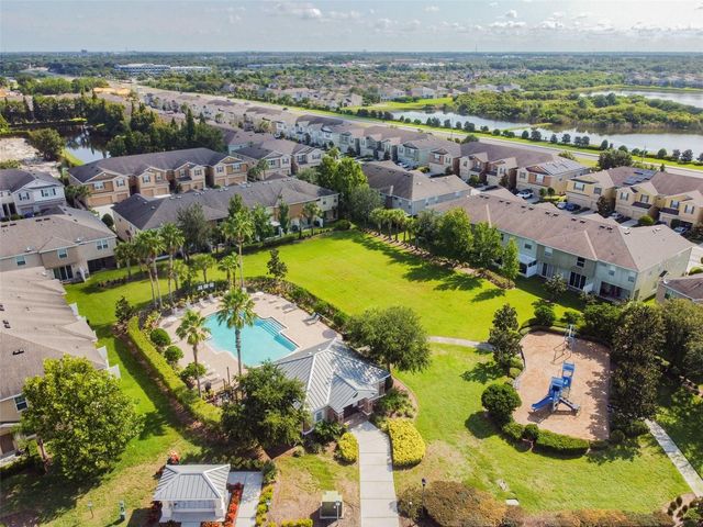 5017 WHITE SANDERLING COURT, Tampa, FL 33619