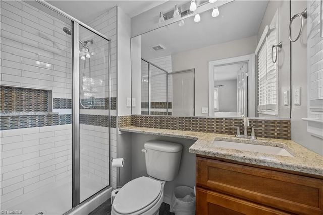 223 S Westwood Avenue, Thomasville, NC 27360