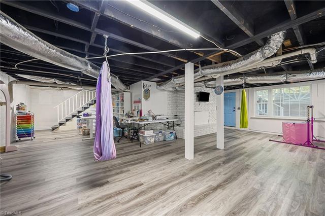 223 S Westwood Avenue, Thomasville, NC 27360