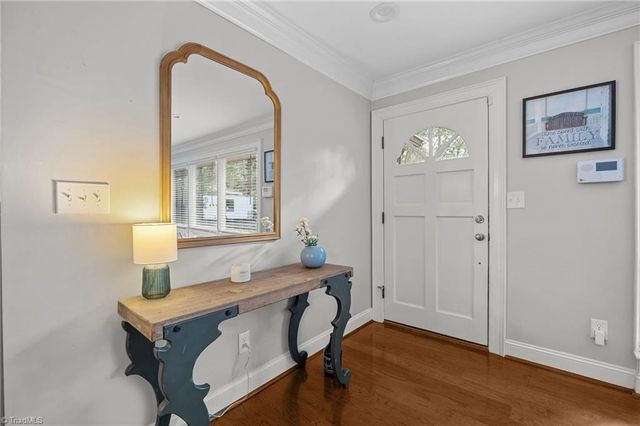 223 S Westwood Avenue, Thomasville, NC 27360