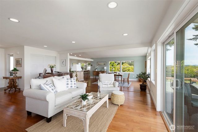 12520 NE Marine View Drive, Kingston, WA 98346