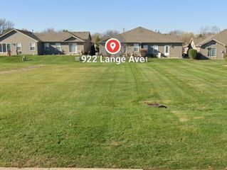 922 Lange Avenue, Beecher, IL 60401