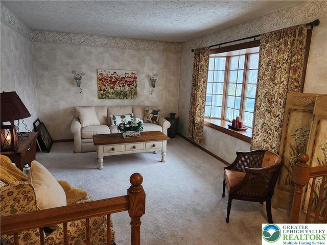 151 Garden Terrace, Nazareth Boro, PA 18064