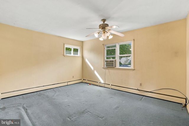 200 KING AVE, Trenton, NJ 08638