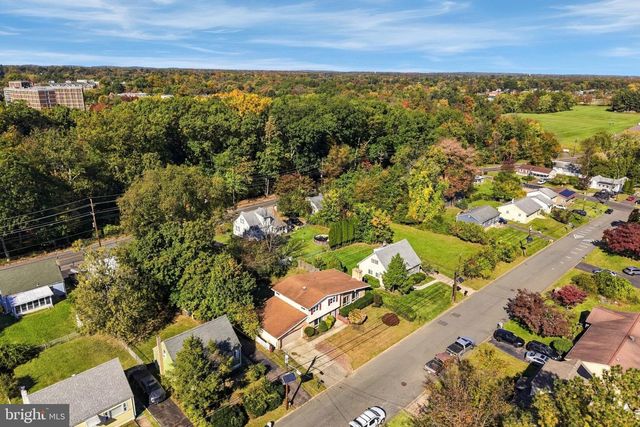 200 KING AVE, Trenton, NJ 08638