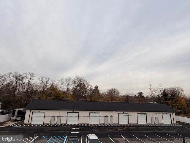 7025 UNIT 4 BRISTOL PIKE, Levittown, PA 19057