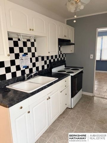 3812 Vinton Street, Omaha, NE 68105