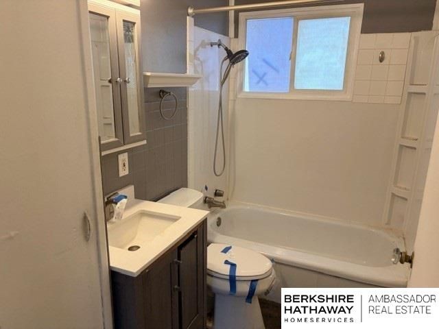 3812 Vinton Street, Omaha, NE 68105