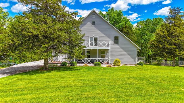 3720 N HINSHAW DR, Columbia, MO 65202
