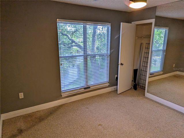 4211 CHATHAM OAK COURT 111, Tampa, FL 33624