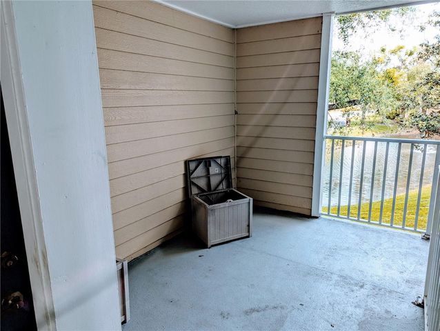4211 CHATHAM OAK COURT 111, Tampa, FL 33624